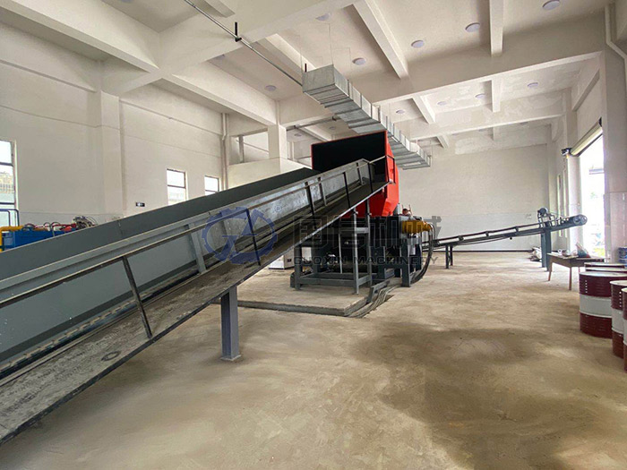 Lini Pengolahan Penghancuran Sampah Plastik